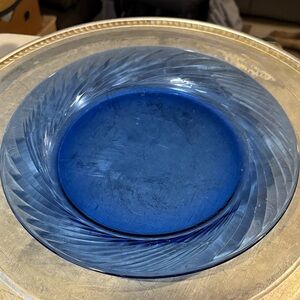 PYREX FESTIVA COBALT BLUE SWIRL DINNER PLATES 10 3/4”